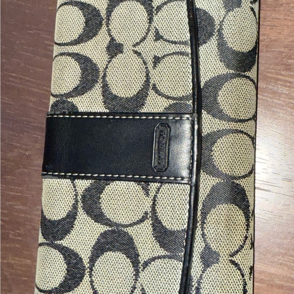 Coach Signature Black and Tan Clutch